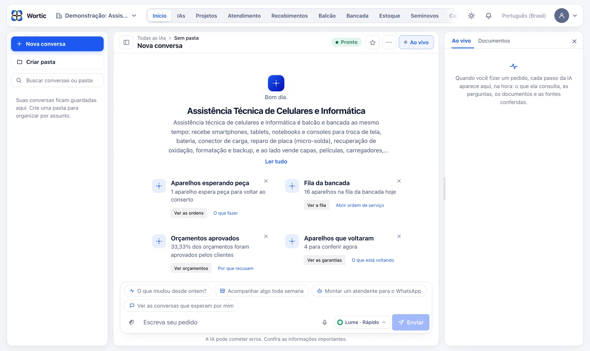 O sistema da assistência técnica aberto no computador: avisos de aparelhos esperando peça, fila da bancada, orçamentos aprovados e aparelhos que voltaram, cada um com o botão para resolver.